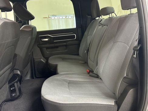 Used 2024 RAM 2500 Big Horn w/ Bed Utility Group image 22