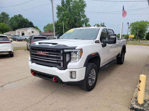 Used 2022 GMC Sierra 2500 AT4 AWD/4WD image 1