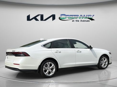 Used 2024 Honda Accord LX image 6