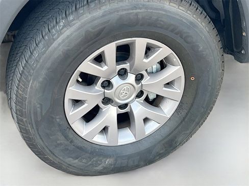 Used 2021 Toyota Tacoma TRD Pro image 30