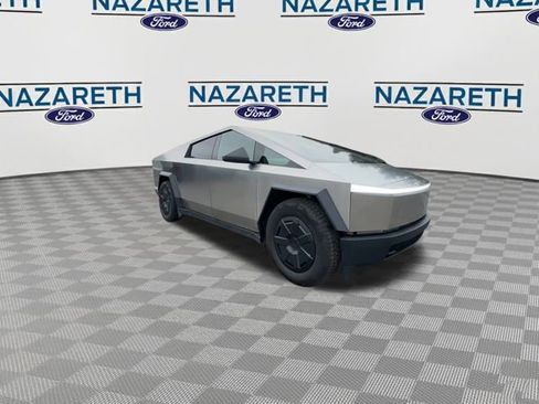 Used 2025 Tesla Cybertruck AWD Crew Cab image 2