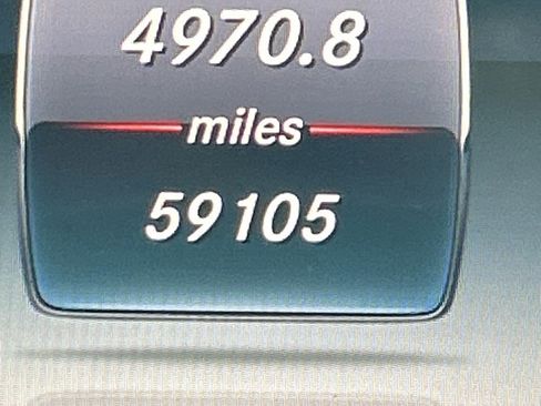 Used 2015 Mercedes-Benz C 400 4MATIC image 16