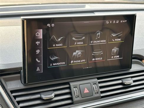 Certified 2025 Audi Q5 2.0T Premium Plus image 30