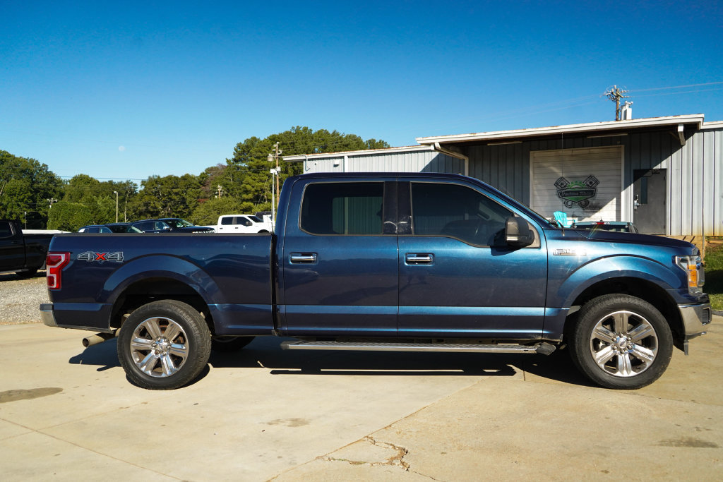 Used 2018 Ford F150 XLT w/ Equipment Group 302A Luxury AWD/4WD image 3