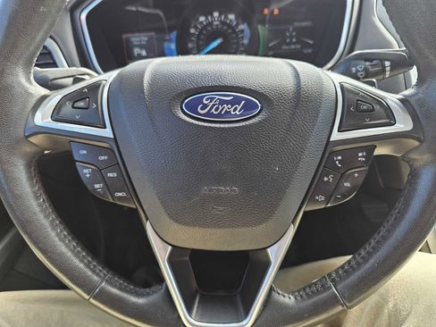 Used 2016 Ford Fusion Titanium image 18