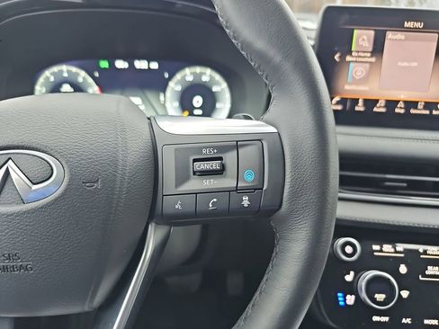 Used 2025 INFINITI QX60 Luxe AWD/4WD image 23