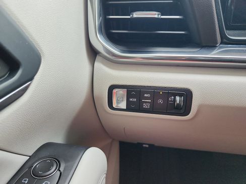 Used 2026 GMC Terrain Denali AWD/4WD image 20