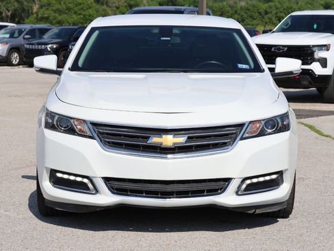 Used 2018 Chevrolet Impala LT FWD image 5