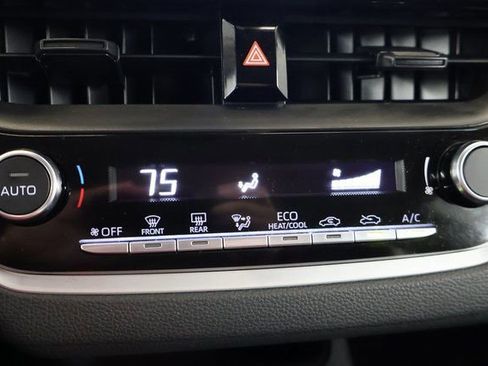 Used 2024 Toyota Corolla LE image 20