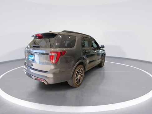 Used 2017 Ford Explorer Sport AWD/4WD image 8
