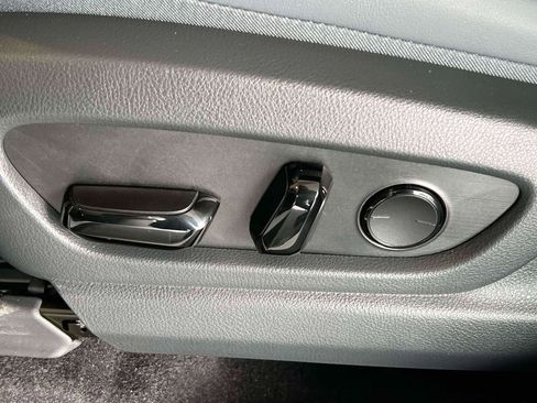 New 2026 Lexus RZ 450e 450e Premium image 17