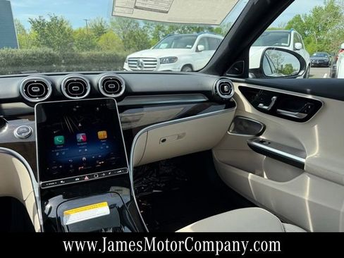 New 2026 Mercedes-Benz C 300 4MATIC Sedan image 16