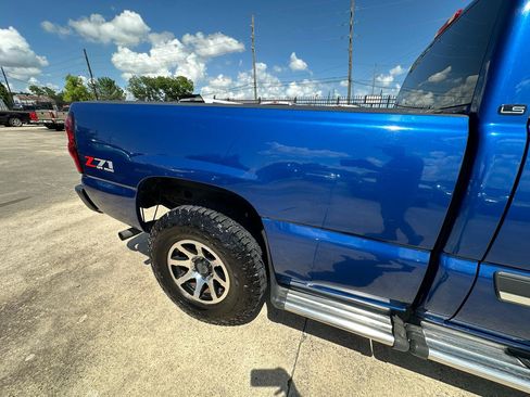 Used 2003 Chevrolet Silverado 1500 LS w/ Off-Road Package AWD/4WD image 28