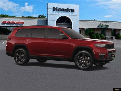 New 2025 Jeep Grand Cherokee L Limited w/ Black Appearance Package image 10