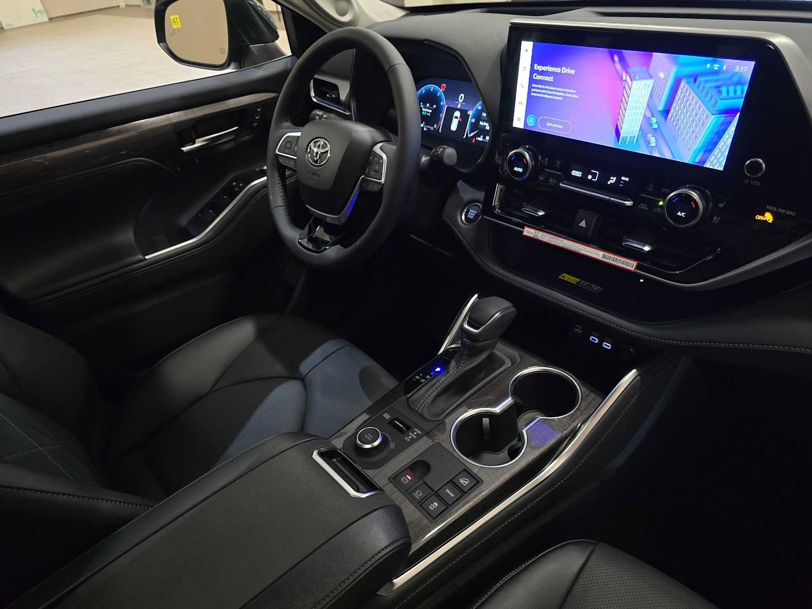 New 2026 Toyota Highlander Platinum AWD/4WD image 29