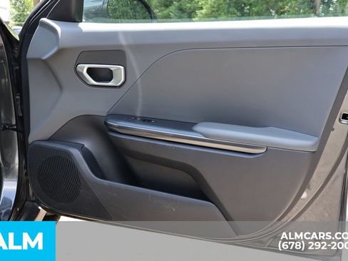 Used 2025 Kia K4 FWD image 28