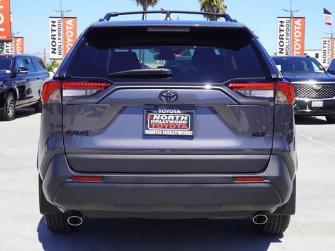 Certified 2025 Toyota RAV4 XLE w/ Convenience Package FWD image 6