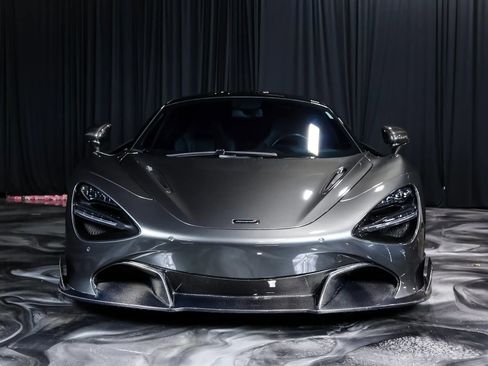 Used 2018 McLaren 720S Luxury RWD image 9