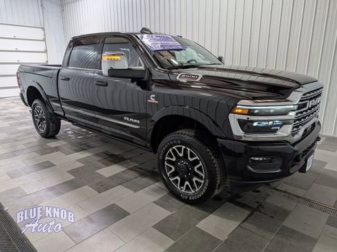 Used 2025 RAM 2500 Limited AWD/4WD image 6