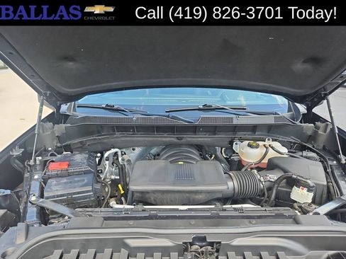 Certified 2023 Chevrolet Silverado 1500 RST w/ Z71 Off-Road Package AWD/4WD image 39
