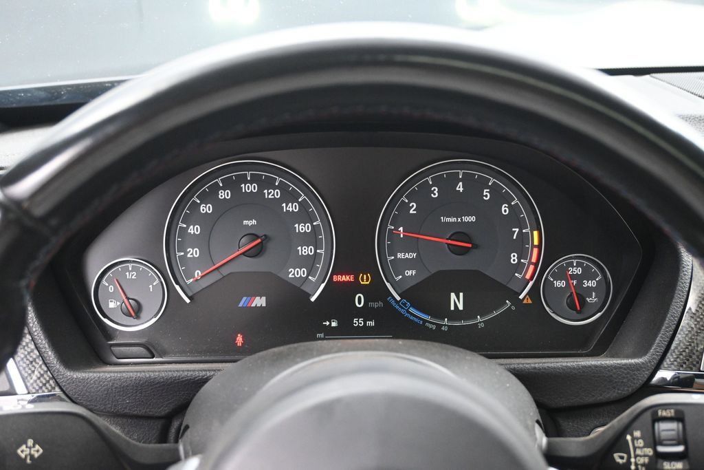 Used 2018 BMW M4 Coupe RWD image 12