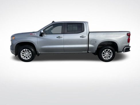 Used 2023 Chevrolet Silverado 1500 LT w/ Z71 Off-Road Package image 2