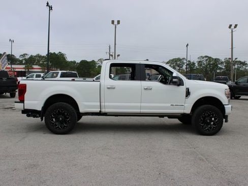 Used 2022 Ford F250 Platinum image 12