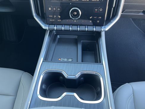 New 2026 GMC Acadia Elevation image 22