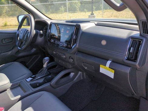 New 2026 Nissan Frontier SV w/ Tow Package image 39