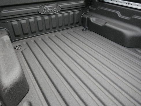 New 2026 Ford Maverick Lariat w/ Black Appearance Package image 6