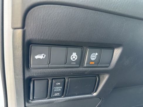 Certified 2024 Nissan Armada Platinum w/ Captain's Chairs Package image 26