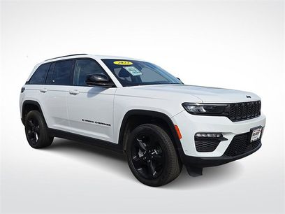 Used 2023 Jeep Grand Cherokee Limited w/ Luxury Tech Group II