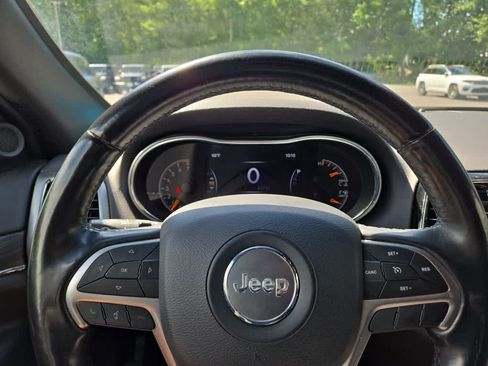 Used 2020 Jeep Grand Cherokee Limited w/ Premium Lighting Group AWD/4WD image 14