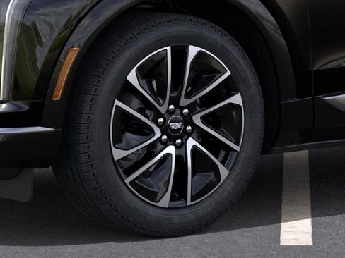 New 2026 Cadillac Optiq Sport 2 image 42