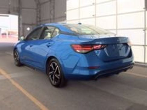 Used 2025 Nissan Sentra SV FWD image 22