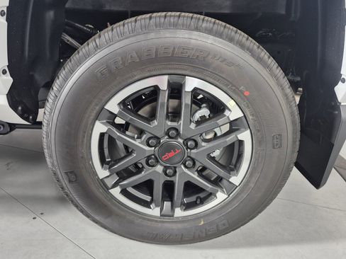 New 2026 Toyota Tacoma SR5 AWD/4WD image 11