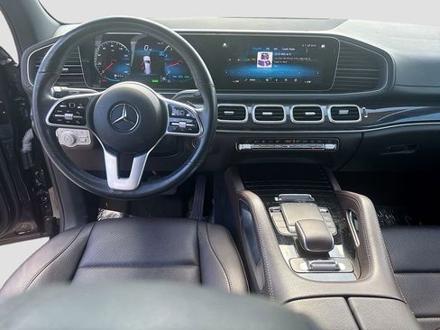 Used 2022 Mercedes-Benz GLS 450 4MATIC image 48