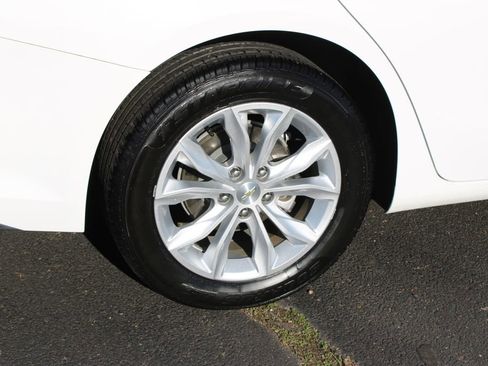 Used 2024 Chevrolet Malibu LT image 46