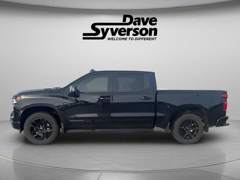 Used 2025 Chevrolet Silverado 1500 High Country w/ Midnight Edition image 2