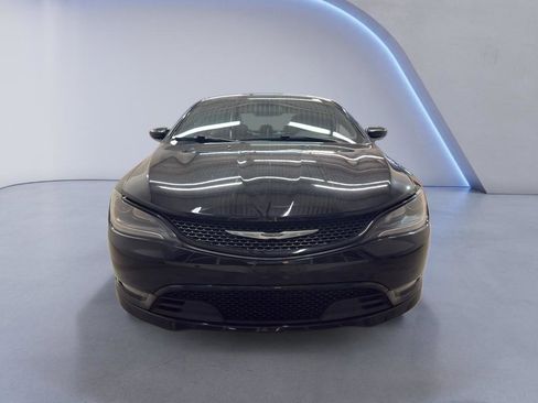 Used 2015 Chrysler 200 S w/ Navigation & Sound Group I image 2