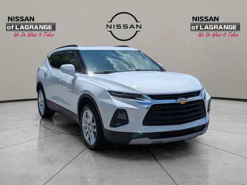 Used 2019 Chevrolet Blazer LT w/ Sun and Wheels Package FWD image 3