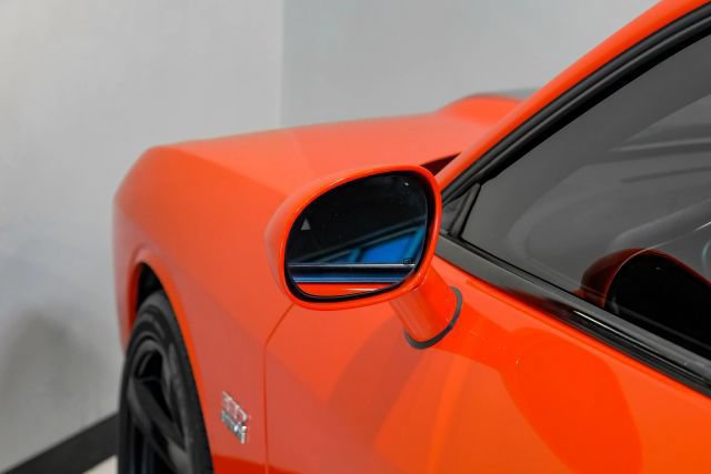 Used 2018 Dodge Challenger SRT w/ Technology Group RWD image 46