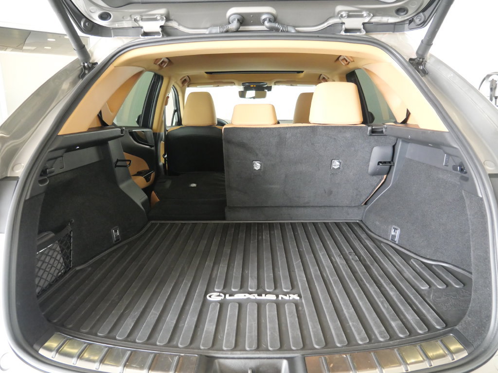 Certified 2025 Lexus NX 350 AWD w/ Accessory Package (2T) image 32