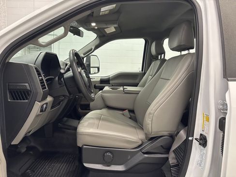 Used 2019 Ford F350 XL w/ Power Equipment Group image 12