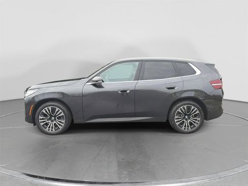 Used 2025 BMW X3 xDrive30 w/ Convenience Package AWD/4WD image 2
