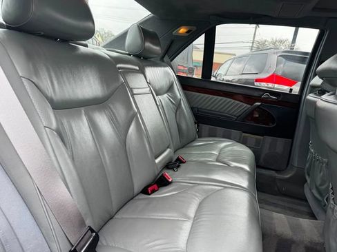 Used 1992 Mercedes-Benz 500 SEL image 21