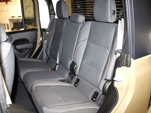 New 2026 Jeep Gladiator Sport image 24