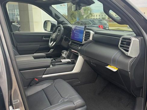 Used 2025 Toyota Tundra Platinum image 15