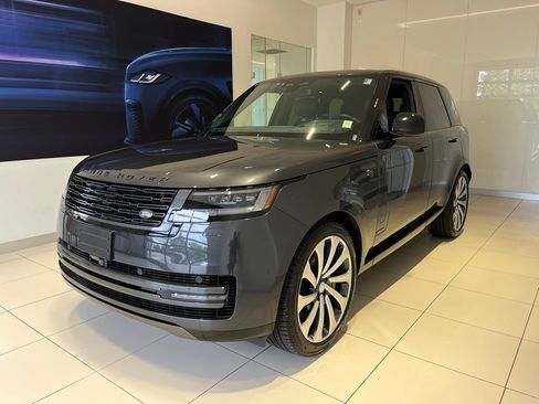 Used 2024 Land Rover Range Rover Autobiography AWD/4WD image 1
