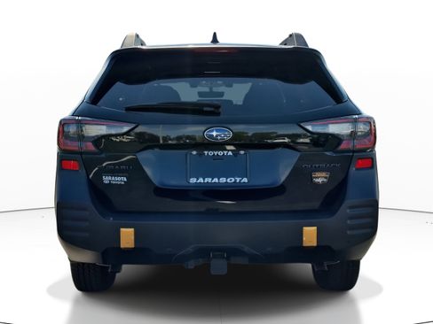 Used 2022 Subaru Outback Wilderness image 5
